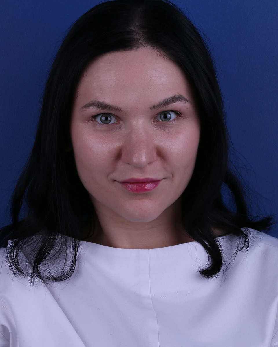 Донцова Екатерина Андреевна, терапевт, эндодонтист