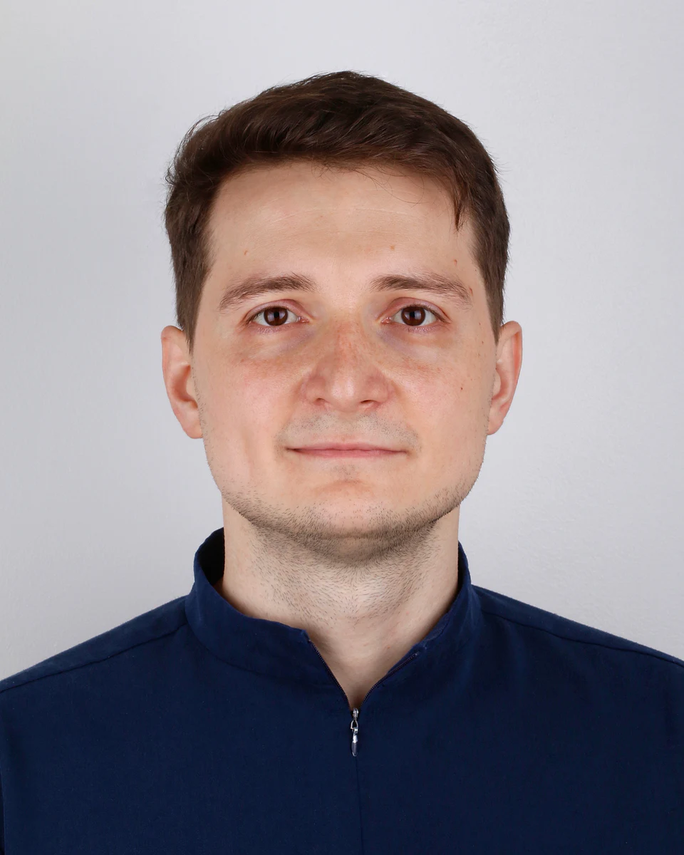 Цатурян Артём Арамович, ортопед, имплантолог